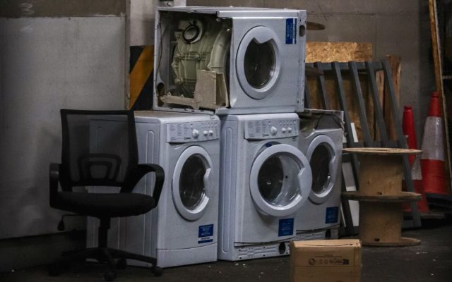 旧空调回收：为什么整机卖比拆铜更值钱